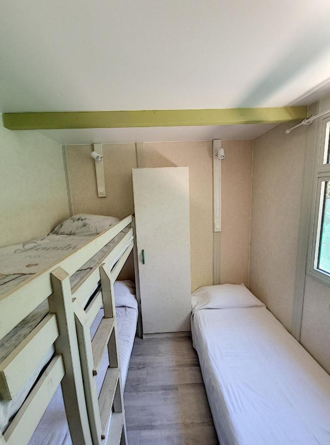 Avignon, Joli Chalet En Campagne Tres Proche De La Ville Eksteriør bilde